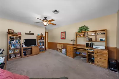 7128 W Kinnickinnic River Park, West Allis, WI 53219 - Photo 27