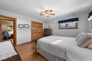 7128 W Kinnickinnic River Pkwy, West Allis, WI 53219 - Photo 19