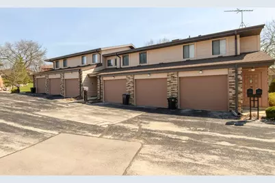 309  Cheviot Chase - #5, Waukesha, WI 53186 - Photo 1