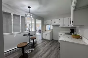 309 Cheviot Chase, Waukesha, WI 53186 - Photo 5