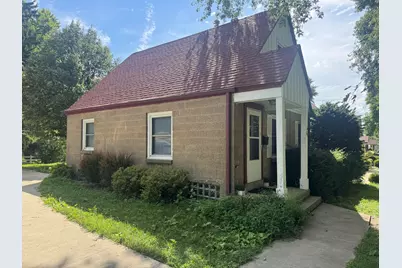 113  Coolidge Ave, Waukesha, WI 53186 - Photo 7