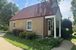 113 Coolidge Ave, Waukesha, WI 53186 - Photo 7