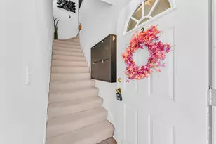 9342 W Loomis Rd, Franklin, WI 53132 - Photo 3