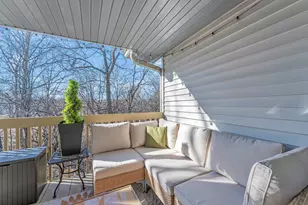 9342 W Loomis Rd, Franklin, WI 53132 - Photo 23