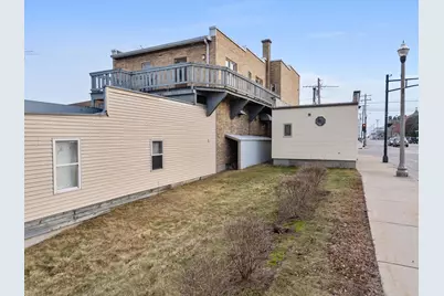 1722  14th St, Two Rivers, WI 54241 - Photo 5