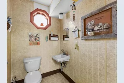 1722  14th St, Two Rivers, WI 54241 - Photo 11