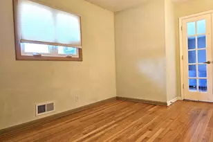 7710 N Edgeworth Dr, Milwaukee, WI 53223 - Photo 25