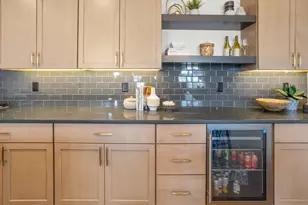 N28W25285 Madeline Blvd, Pewaukee, WI 53072 - Photo 5