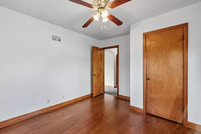 1617 S 95th St, West Allis, WI 53214 - Photo 11