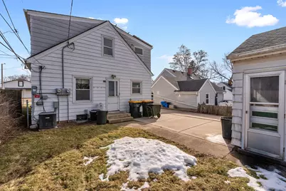 1617 S 95th St, West Allis, WI 53214 - Photo 27