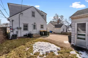 1617 S 95th St, West Allis, WI 53214 - Photo 27
