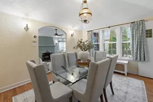 1031 E Circle Dr, Whitefish Bay, WI 53217 - Photo 13