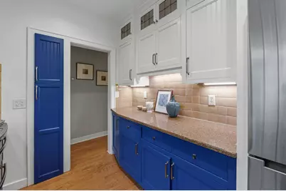 1031 E Circle Dr, Whitefish Bay, WI 53217 - Photo 23