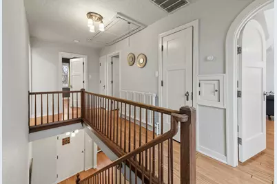 1031 E Circle Dr, Whitefish Bay, WI 53217 - Photo 27