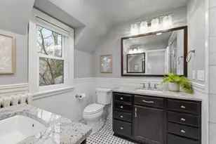 1031 E Circle Dr, Whitefish Bay, WI 53217 - Photo 43