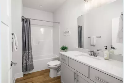 N28W25285  Parkway Ridge Cir #C, Pewaukee, WI 53072 - Photo 19