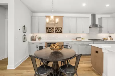 N28W25285  Parkway Ridge Cir #C, Pewaukee, WI 53072 - Photo 7