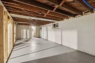 245 Island Ave, Racine, WI 53405 - Photo 31