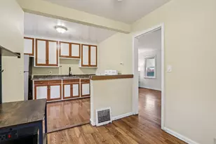 245 Island Ave, Racine, WI 53405 - Photo 11