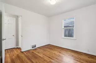 245 Island Ave, Racine, WI 53405 - Photo 25