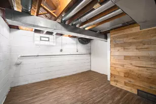 2912 S 45th St, Milwaukee, WI 53219 - Photo 15