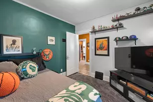 3202 S Pine Ave, Milwaukee, WI 53207 - Photo 13