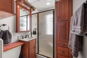 3202 S Pine Ave, Milwaukee, WI 53207 - Photo 15