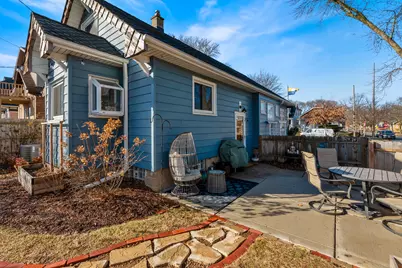 3202 S Pine Ave, Milwaukee, WI 53207 - Photo 25