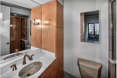 929 N Astor St #407, Milwaukee, WI 53202 - Photo 21