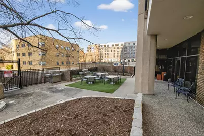 929 N Astor St #407, Milwaukee, WI 53202 - Photo 33