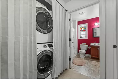 2600  Hidden Dr #11, Saint Francis, WI 53235 - Photo 21