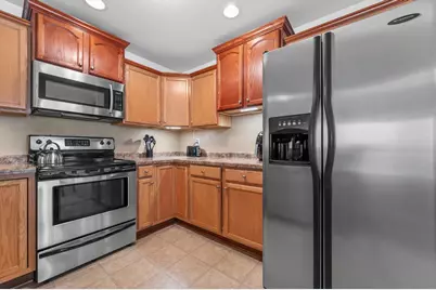 2600  Hidden Dr #11, Saint Francis, WI 53235 - Photo 9