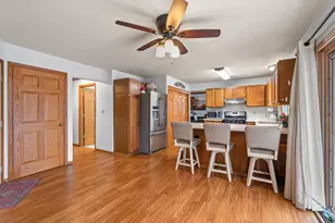 7101 S Countryside Dr, Franklin, WI 53132 - Photo 9