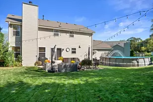 7277 S Dover Hill Ct, Franklin, WI 53132 - Photo 45