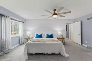 12272 W Morgan Oak Dr, Greenfield, WI 53228 - Photo 31