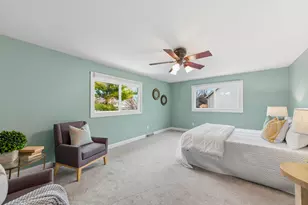 12272 W Morgan Oak Dr, Greenfield, WI 53228 - Photo 23