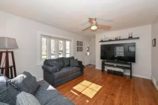 508 N 112th St, Wauwatosa, WI 53226 - Photo 5