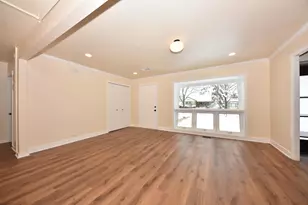 8105 W Townsend St, Milwaukee, WI 53222 - Photo 5
