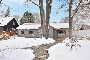 8105 W Townsend St, Milwaukee, WI 53222 - Photo 35