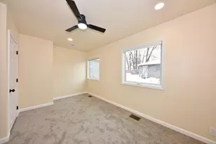 8105 W Townsend St, Milwaukee, WI 53222 - Photo 23