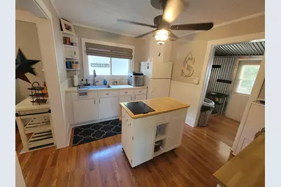 1610  Jackson Park Dr, Delavan, WI 53115 - Photo 11