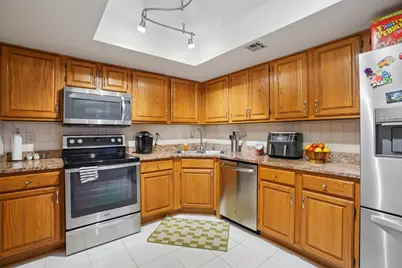 6565 N Green Bay Ave #211, Glendale, WI 53209 - Photo 13