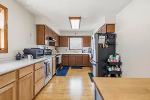 2213 Parkfield Dr, West Bend, WI 53090 - Photo 7