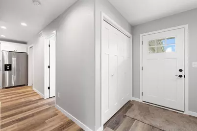 2105  Daisy Dr, West Bend, WI 53090 - Photo 9