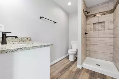 2105  Daisy Dr, West Bend, WI 53090 - Photo 25