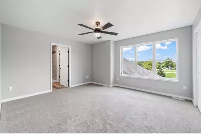 2105  Daisy Dr, West Bend, WI 53090 - Photo 27