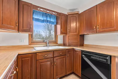 564 E Rhine St, Elkhart Lake, WI 53020 - Photo 3