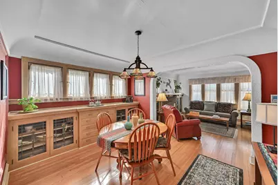 2424 N 61st St, Wauwatosa, WI 53213 - Photo 11