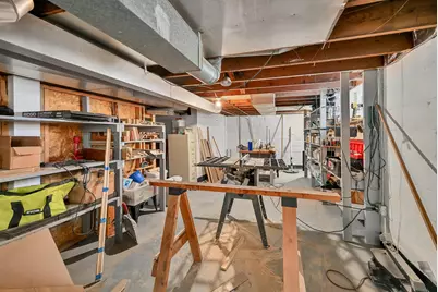 2424 N 61st St, Wauwatosa, WI 53213 - Photo 29