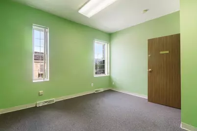 1109  55th St #4, Kenosha, WI 53140 - Photo 9